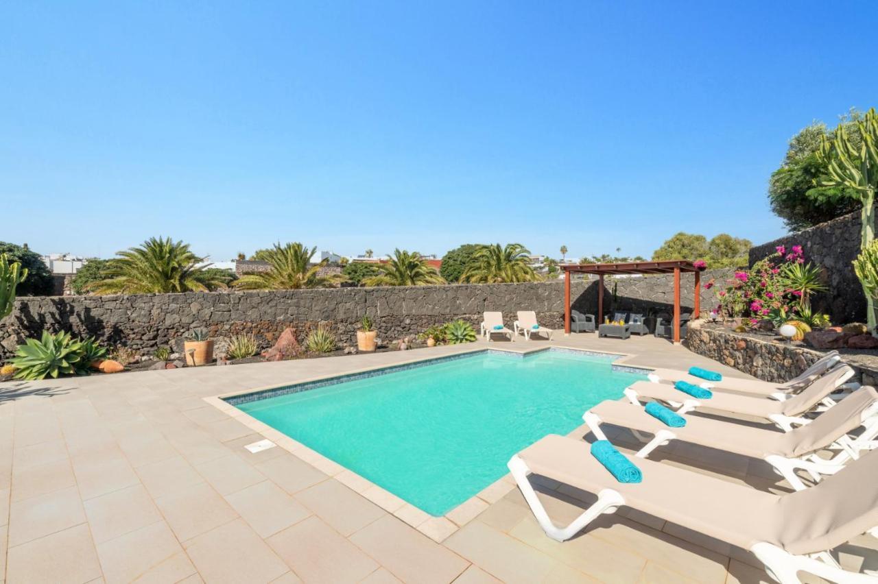 Villa Sarita Sol By Villa Plus Playa Blanca  Esterno foto