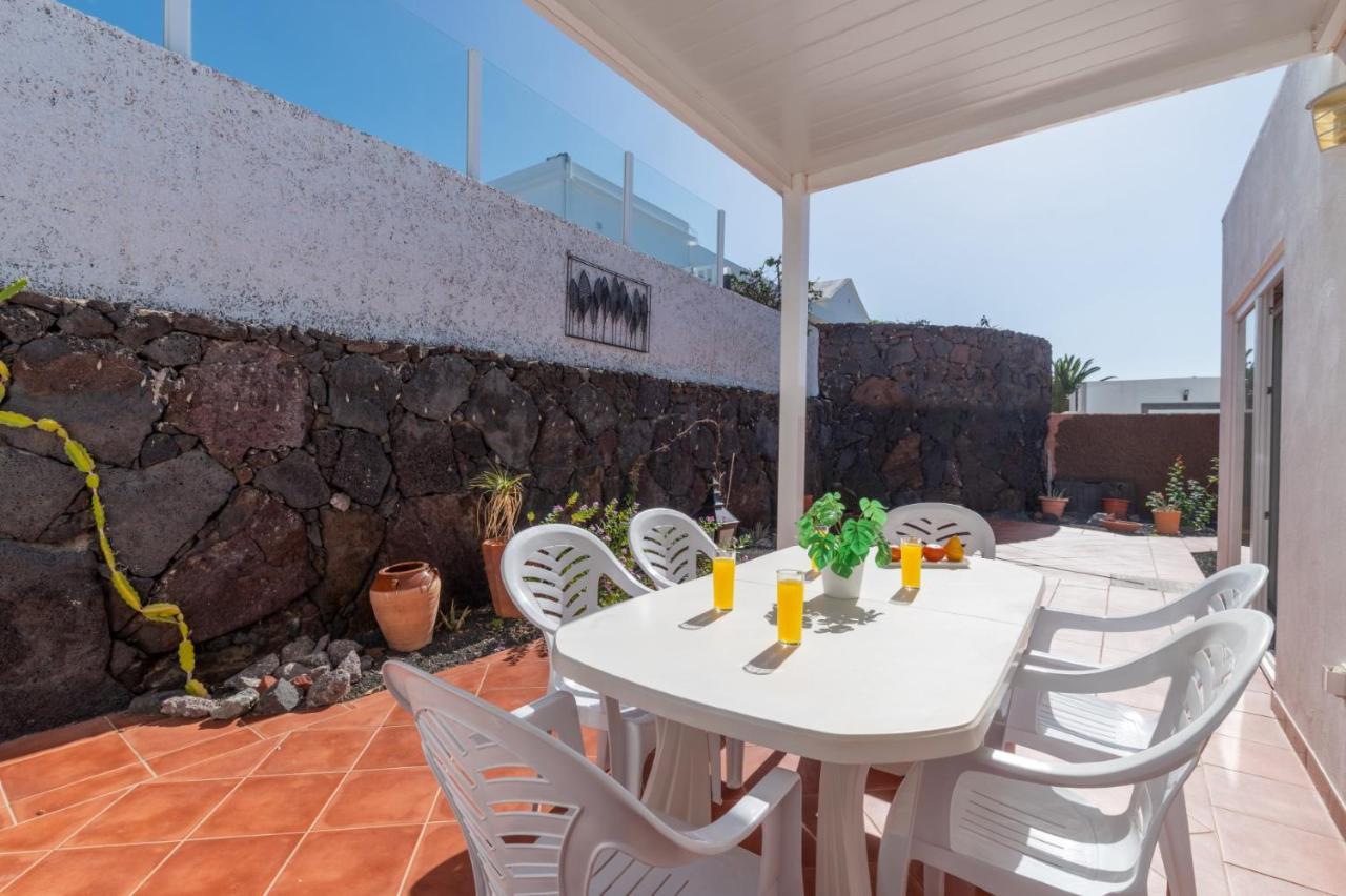Villa Sarita Sol By Villa Plus Playa Blanca  Esterno foto